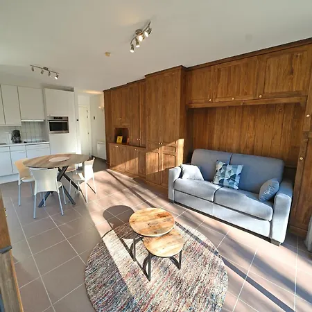 Lejlighed In Near Ourthe River