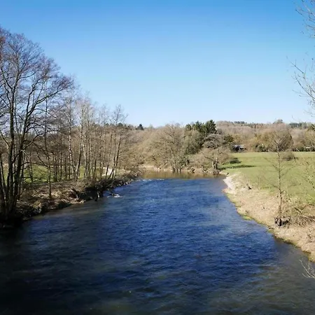 In Near Ourthe River 公寓 *