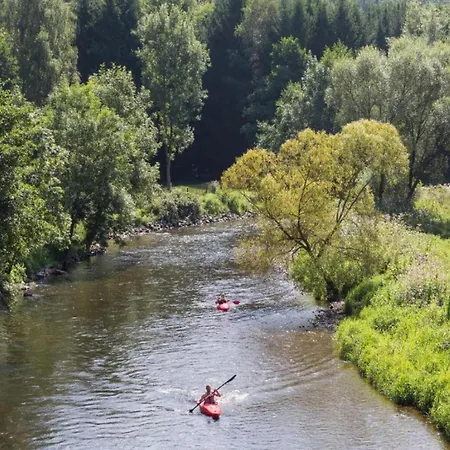 In Near Ourthe River شقة *